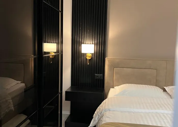 别墅 Hidden Heaven Donje Vinovo